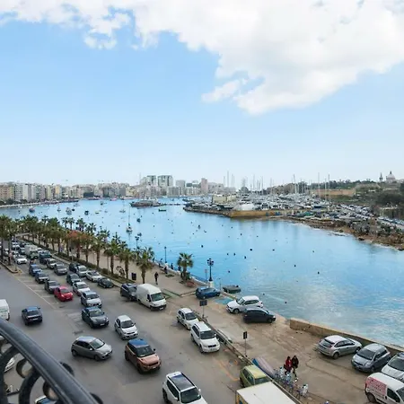 Trendy Seafront Sliema Gzira